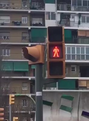 Some strange traffic light