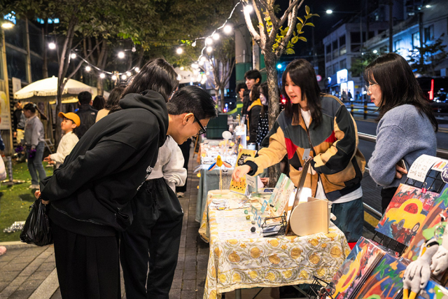 ‘2025 두근두근 별길마켓’ 행사장은 6000여 명의 주민이 방문하며 성황을 이뤘다
