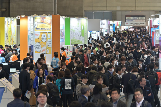 11월 일본 도쿄에서 열린 ‘고기능 소재 위크 도쿄 2025’ 전시회 전경