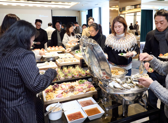 샤블리 와인 미니 테이스팅에서 선보인 핑거 푸드