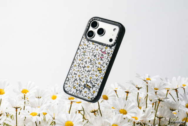 조앤프렌즈 x 케이스티파이 컬렉션