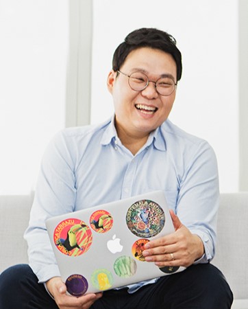 18년 경력의 SEO 전문가에서 소셜벤처 창업가로 변신한 소요유 전승엽 대표가 자사 솔루션 ‘SEOX’의 비전을 설명하고 있다