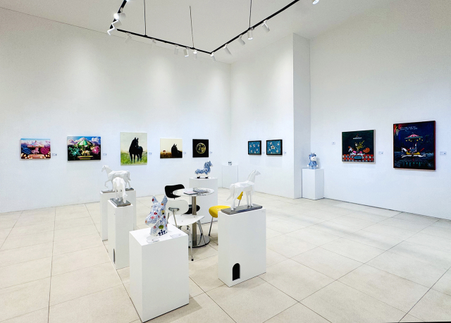 갤러리티 ‘Horses, A New Beginning’ 전시 전경
