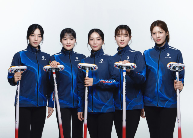 BYN블랙야크그룹, 여자 컬링 국가대표팀 프로필 사진(단체)
