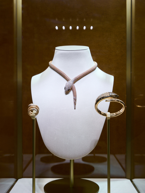 불가리 이터널리 아이코닉 팝업