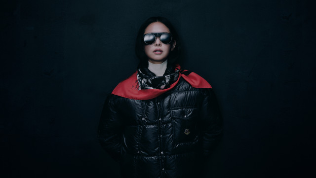 MONCLER RE/ICONS JENNIE